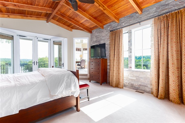 Keenan Hollow Farm | 100+ Acres on River • Sleeps 15 • 5BR/4.5BA, photo 9