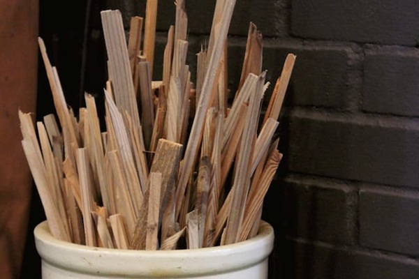 Prepared kindling