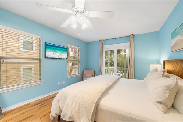 Surf Room (Master Bedroom - 2nd Floor)