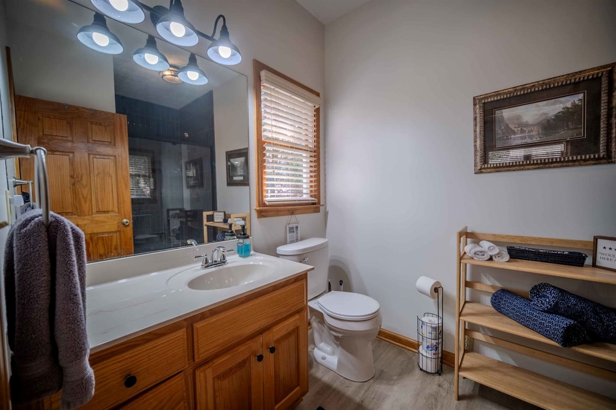 Towels provided | Shampoo | Conditioner | Body Wash