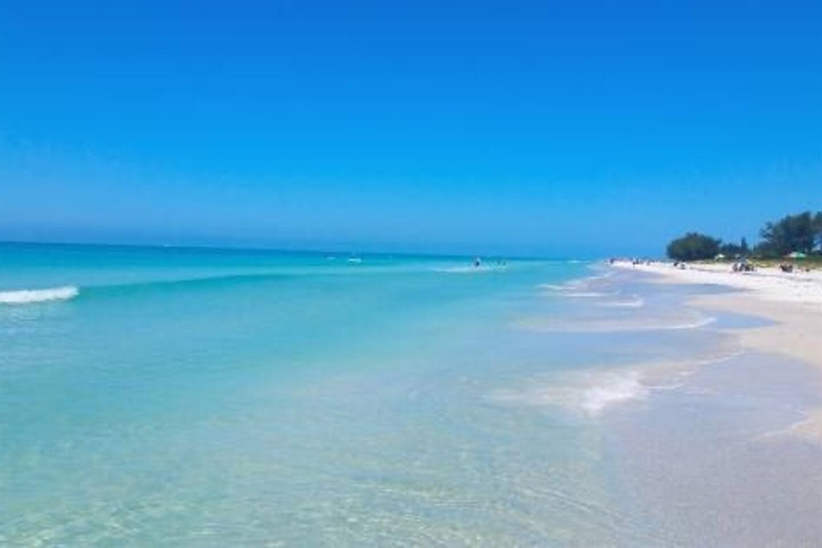 Beautiful beaches of Anna Maria Island
