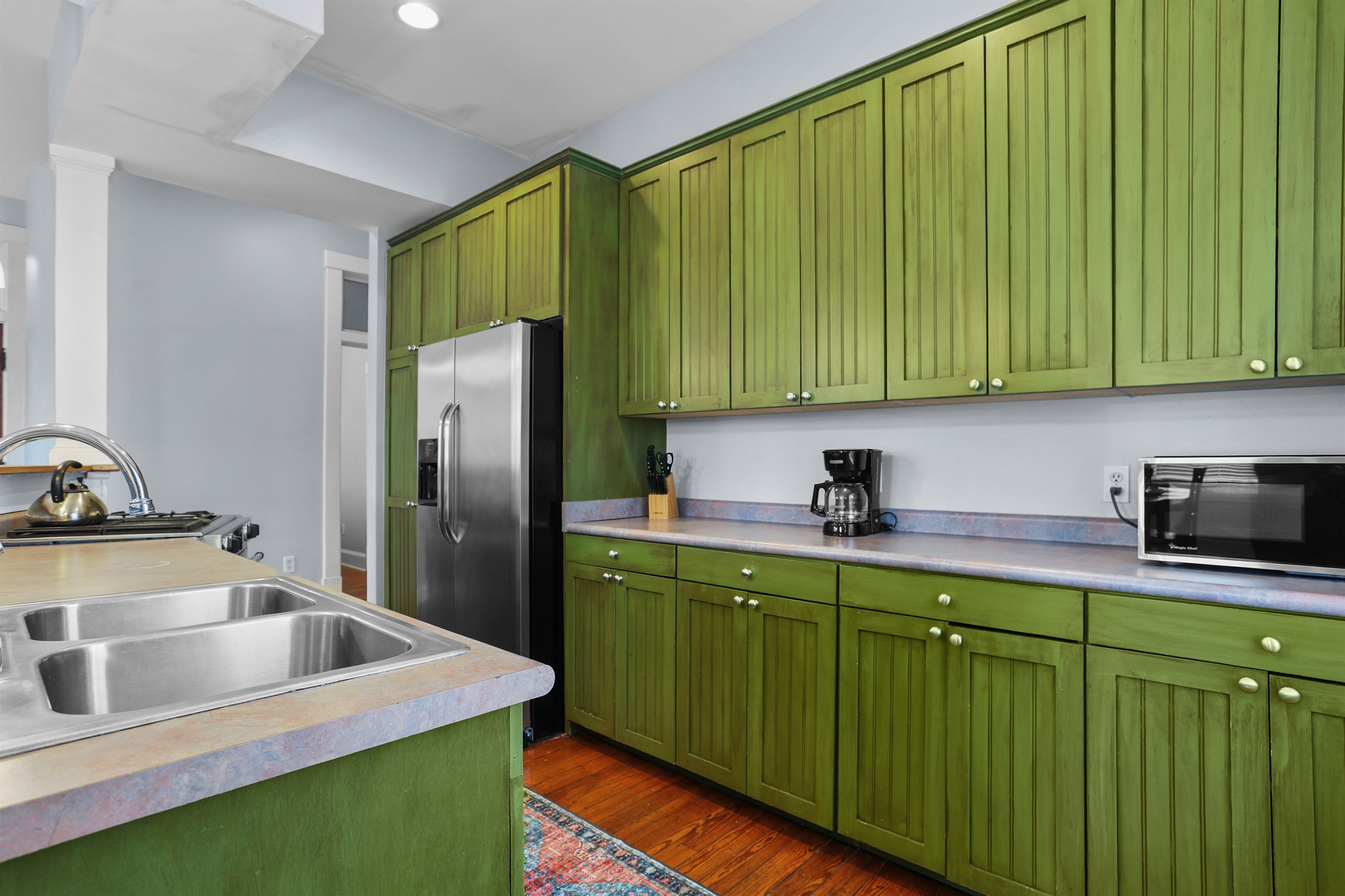 Bright, stylish, and fully equipped for your stay.