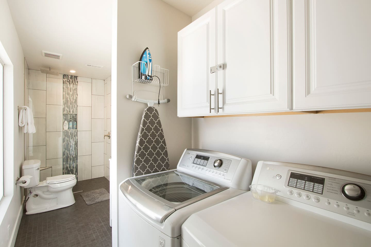 Laundry room, attached to 3rd guest bathroom