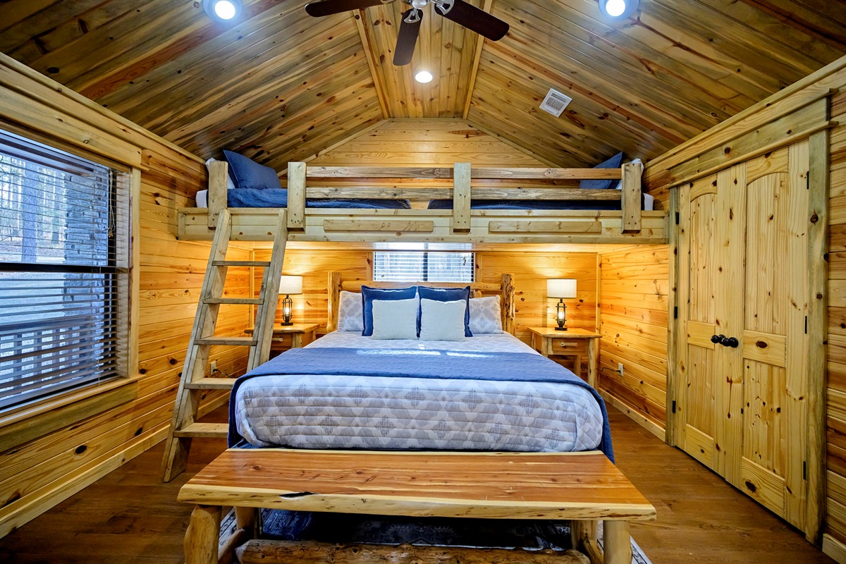 Private king bedroom with loft bunk 🛏️ Ideal for families or kids who love their own space.