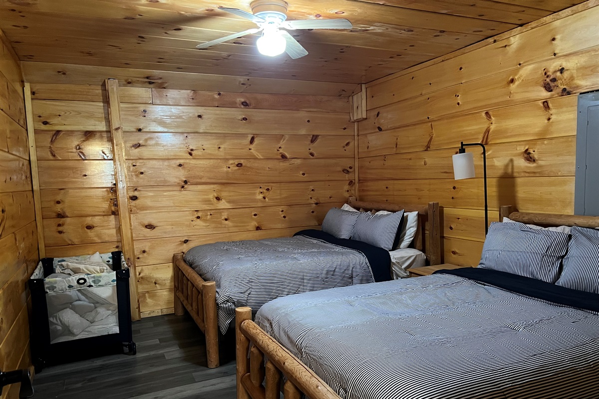 Full and queen bed room