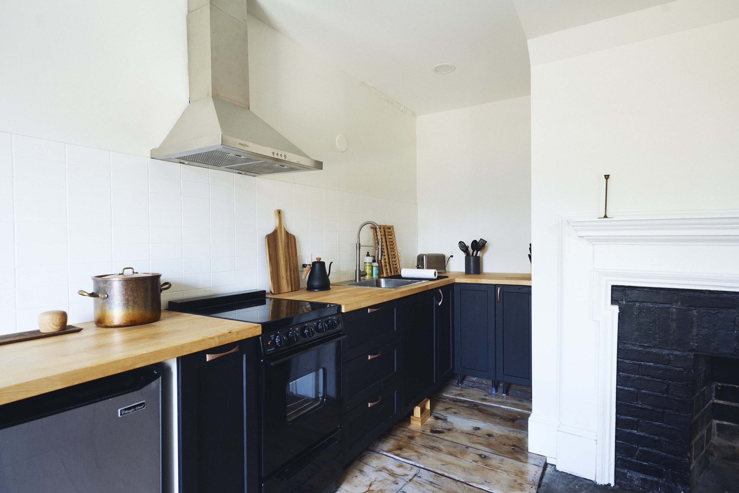 The kitchen range and hood