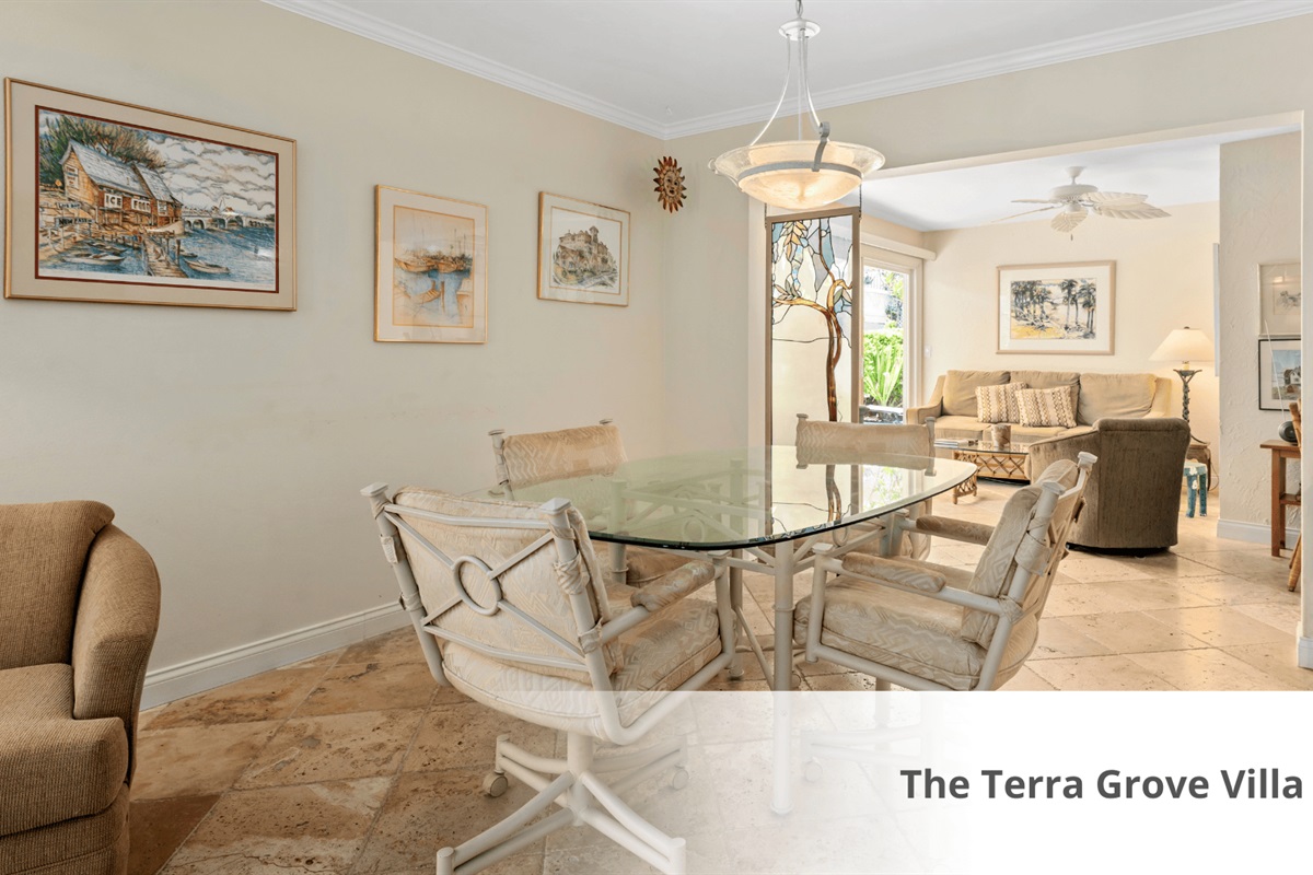 Dining Table off of Living & Kitchen