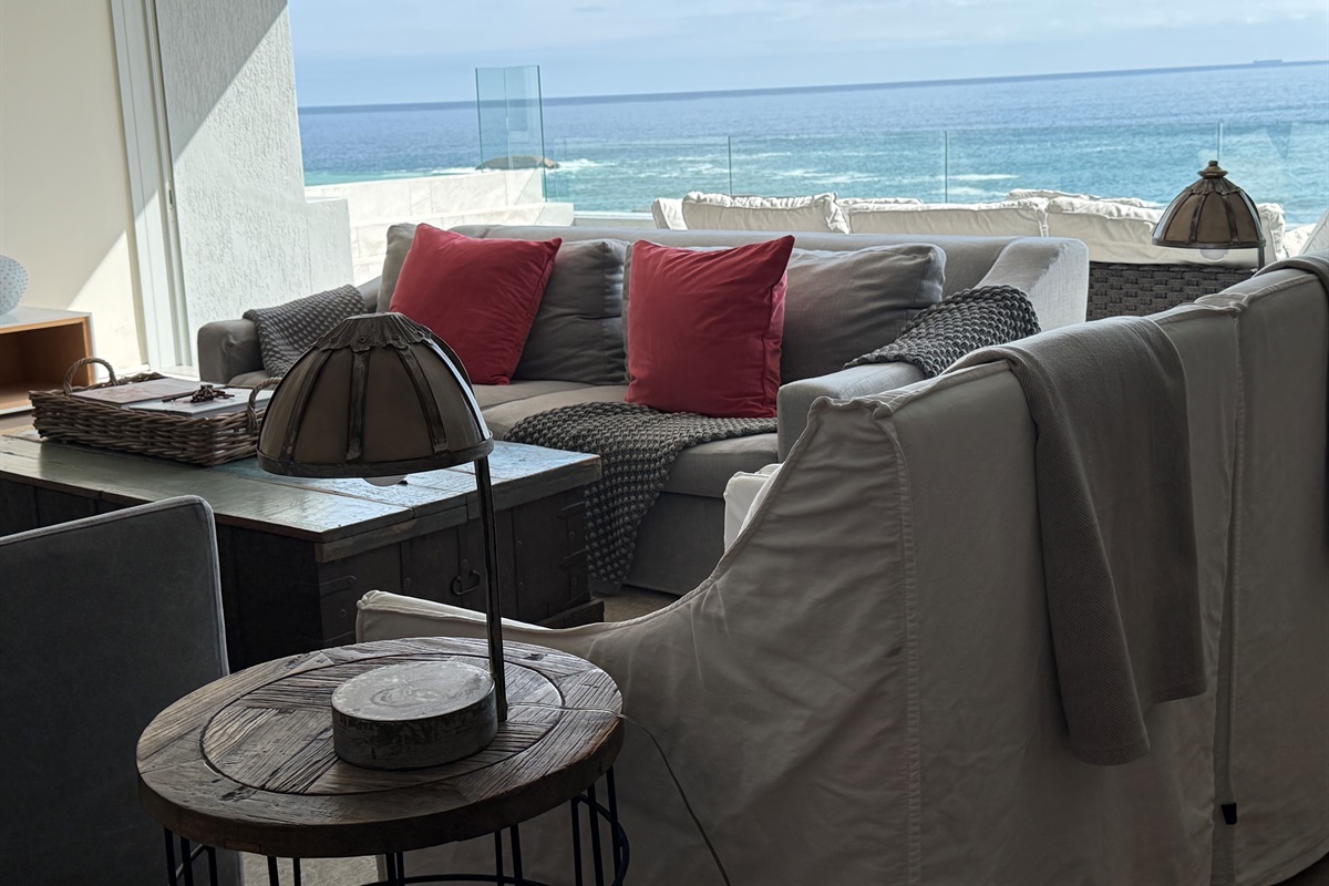 Indoor outdoor living