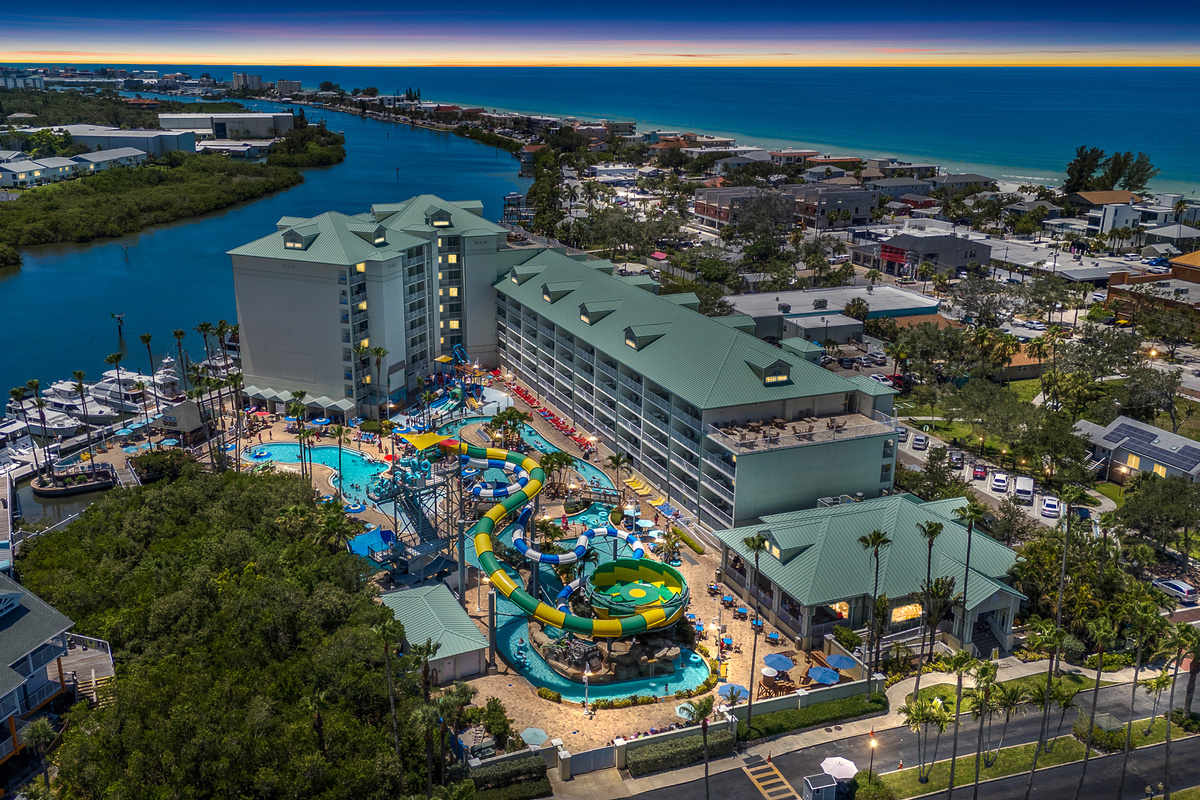 Each Booking includes 4 Daily Passes to the on-site water park, Splash Harbour Water Park, located at Harbourside at Marker 33!