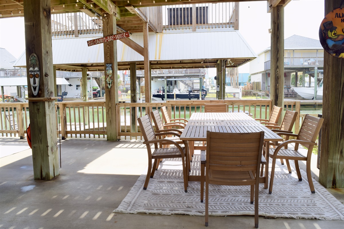 Feel the breeze while you dine out 