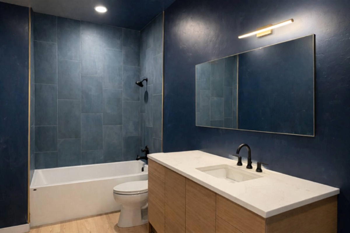 Ensuite