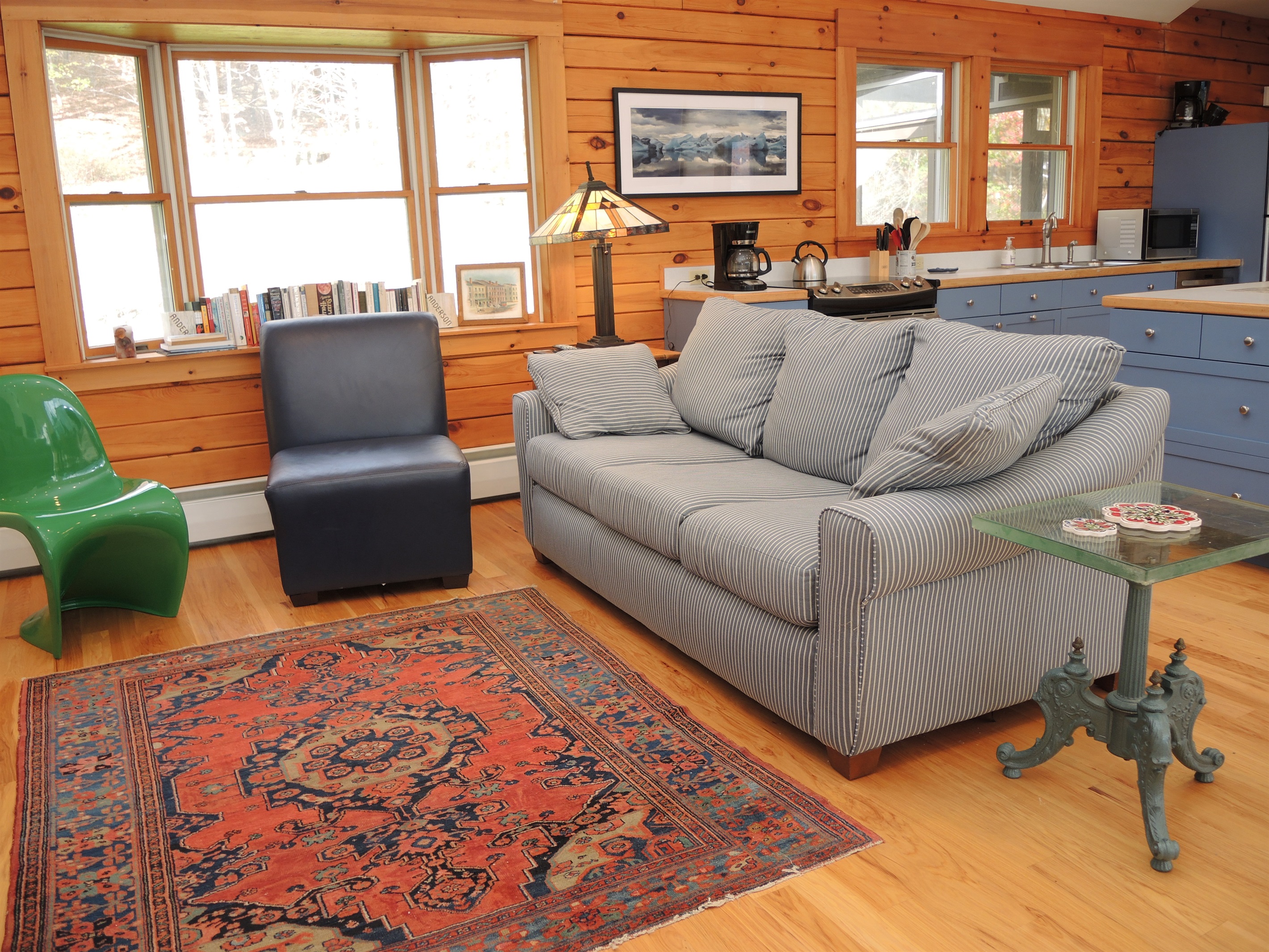 Sitting area in great room