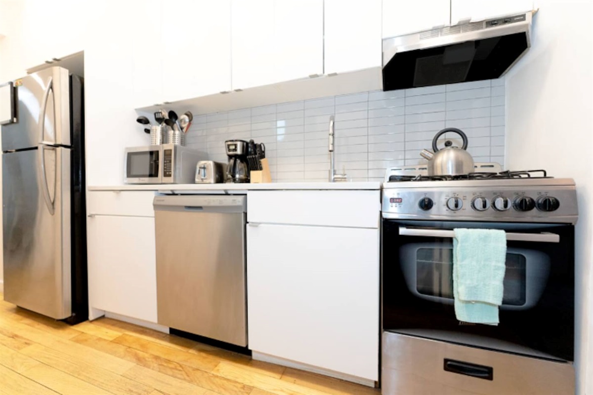 Full Kitchen