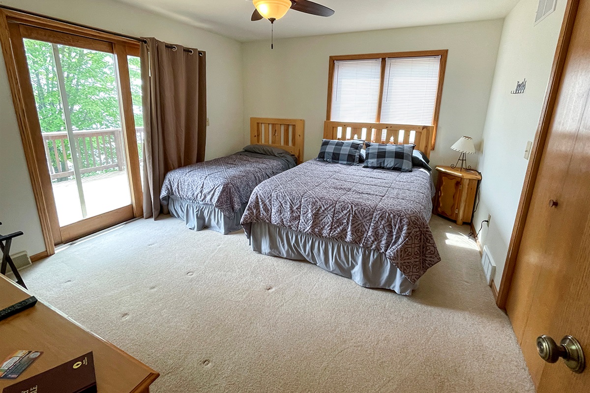 101 Upper Lakeview Bedroom
