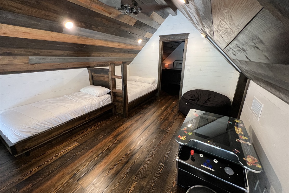 Bunk Area (common area)/Arcade