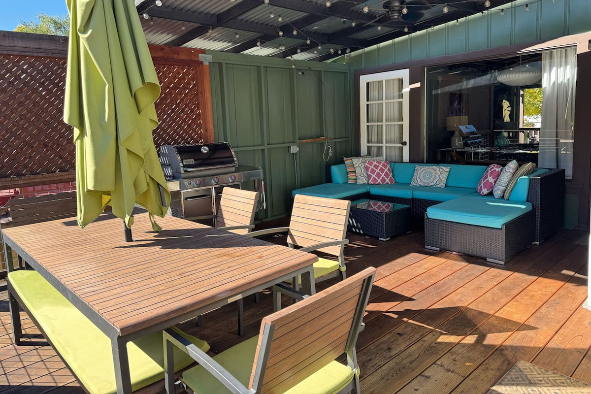Deck
