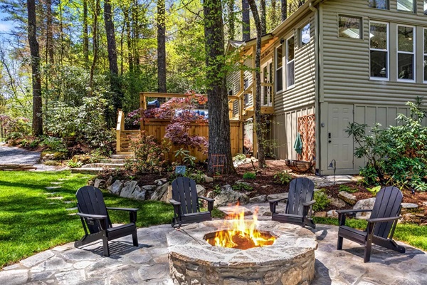 Firewood is provided for the fire pit - a perfect spot to enjoy smores.