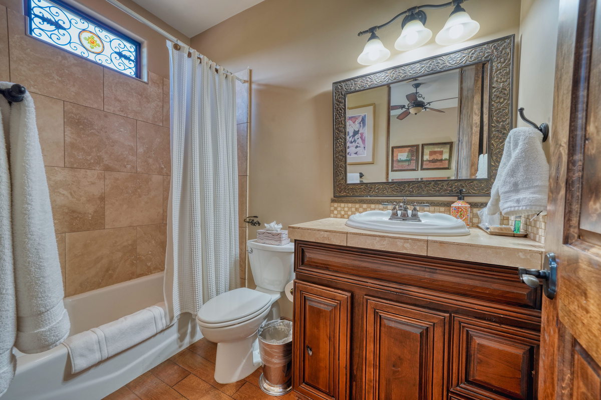 Epic Estate Scottsdale (82nd) — Epic Estate Scottsdale (82nd), Scottsdale, Arizona — photo 53