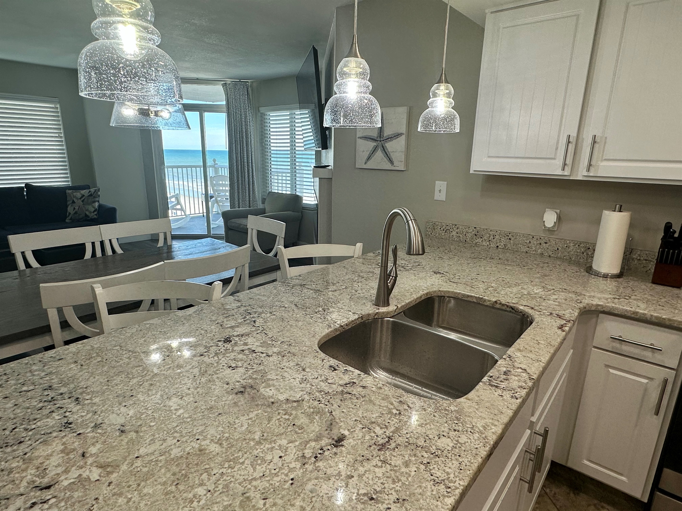 Enjoy the ocean even from the kitchen.