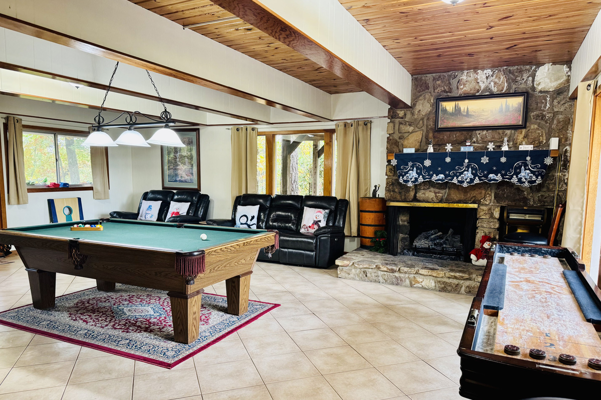 Christmas Game Room & Fireplace with View
