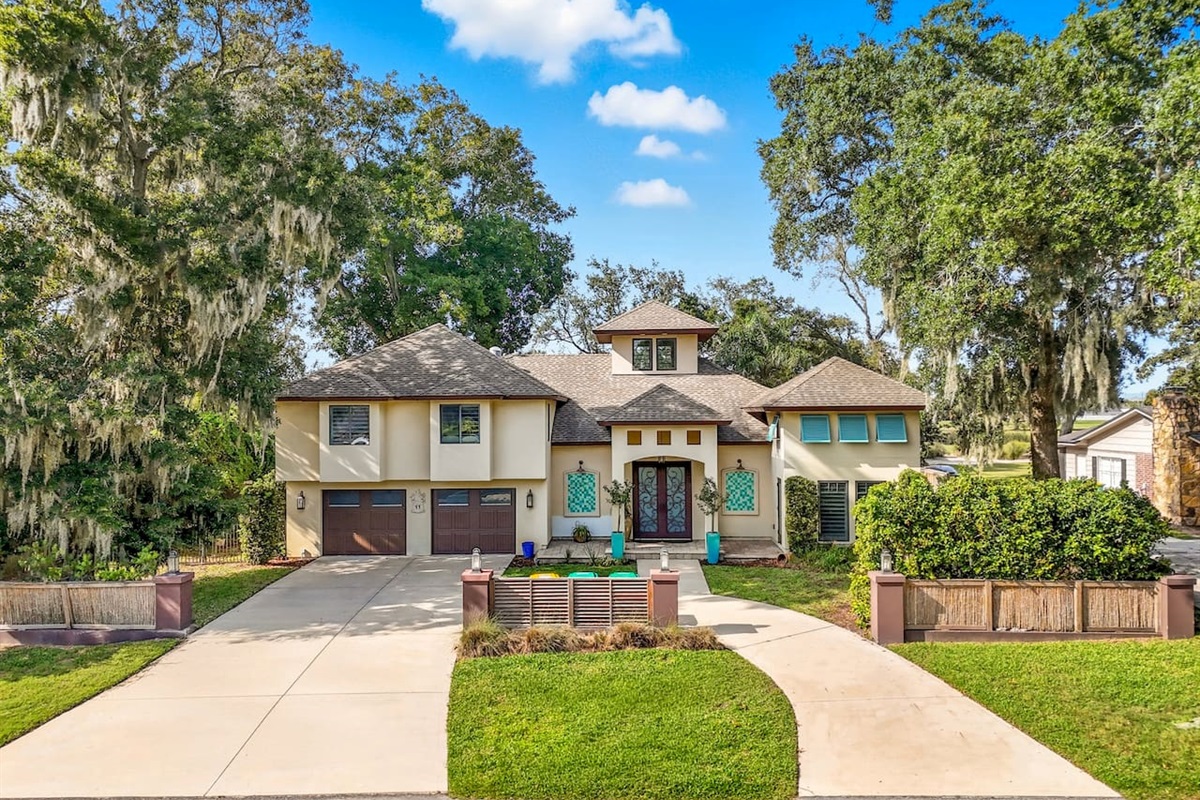 3013 Sq Ft of pure luxury.  This home located in Jax Beach can park 8 vehicles.  Enjoy a private getaway with your own private pool and gorgeous views of Jax Beach Golf Club.
