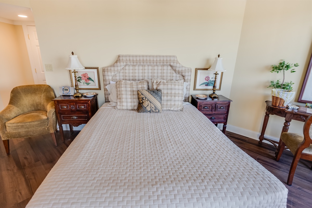 Stunning Bedroom ✨ Beautifully Decorated 🛏️💫