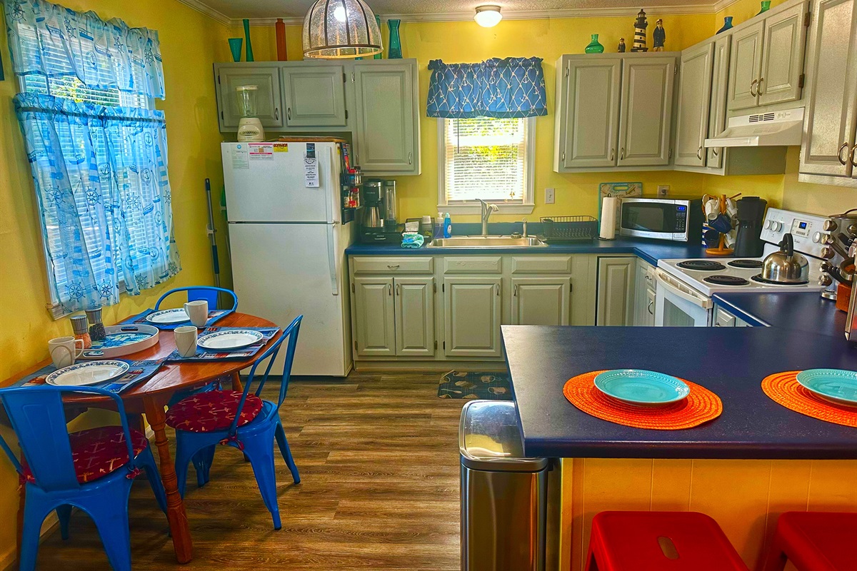 Captain's Cabin OBX — view from sofa to kitchen