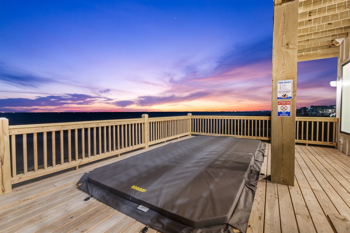 94ac982af8964cf089d44b6b66c70e24 Large | Beachhouse | Texas | TX | Vacation Homes | Galveston | Crystal Beach | Kokomo | Breezy Days | Beachfront Elegance | Sunrise Serenity | Southern Sands Property Management, LLC