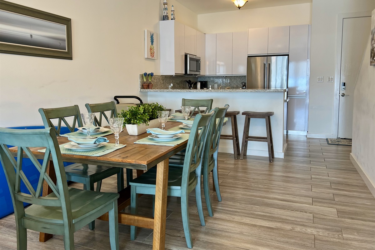Dining Area for 10