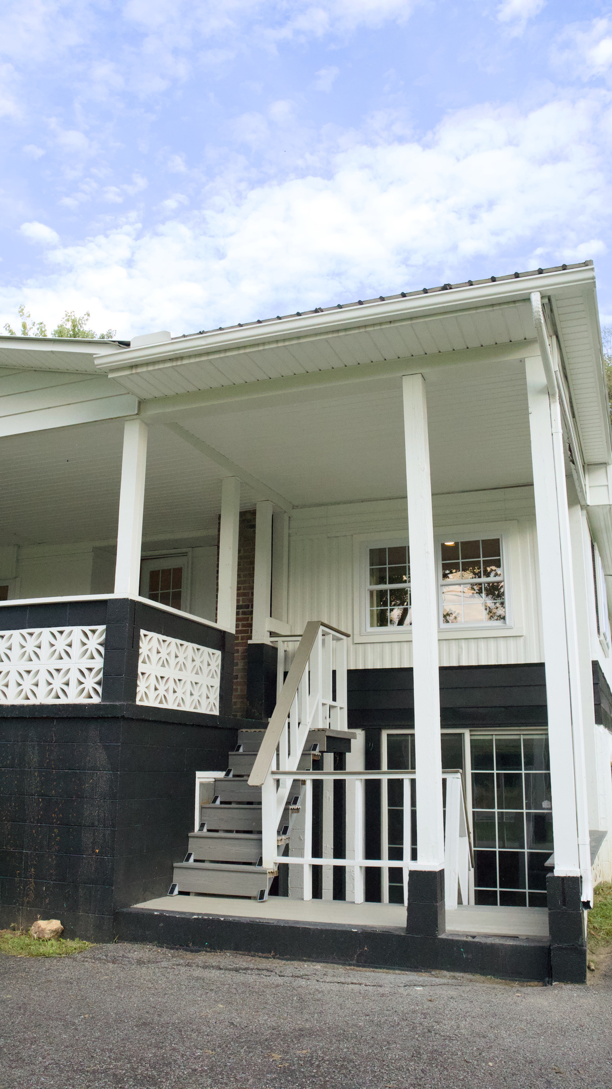 Entrance to front porch