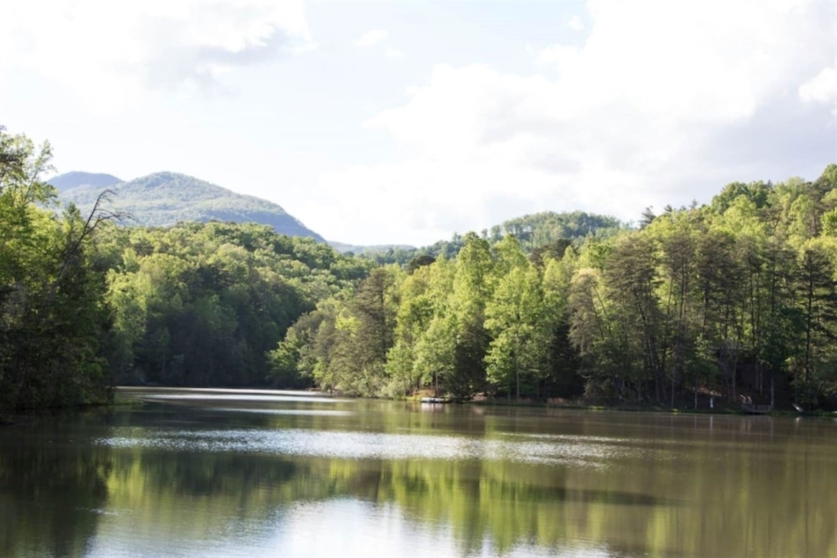 Riverbend amenities: Private lake #1