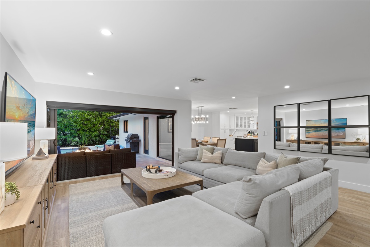 Open-Concept Living Room – Bright, Airy, and Perfect for Gathering