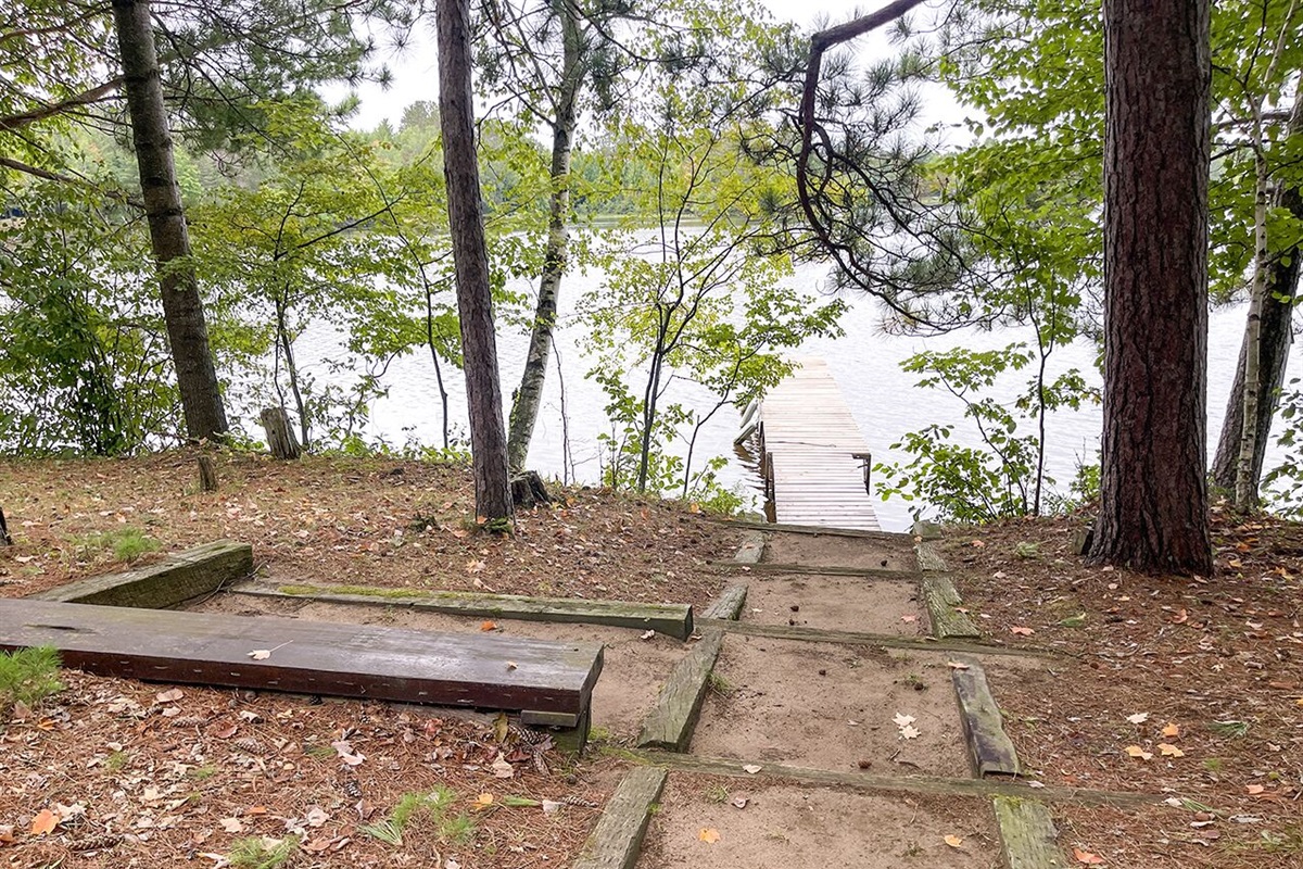 Walkway to the pier.