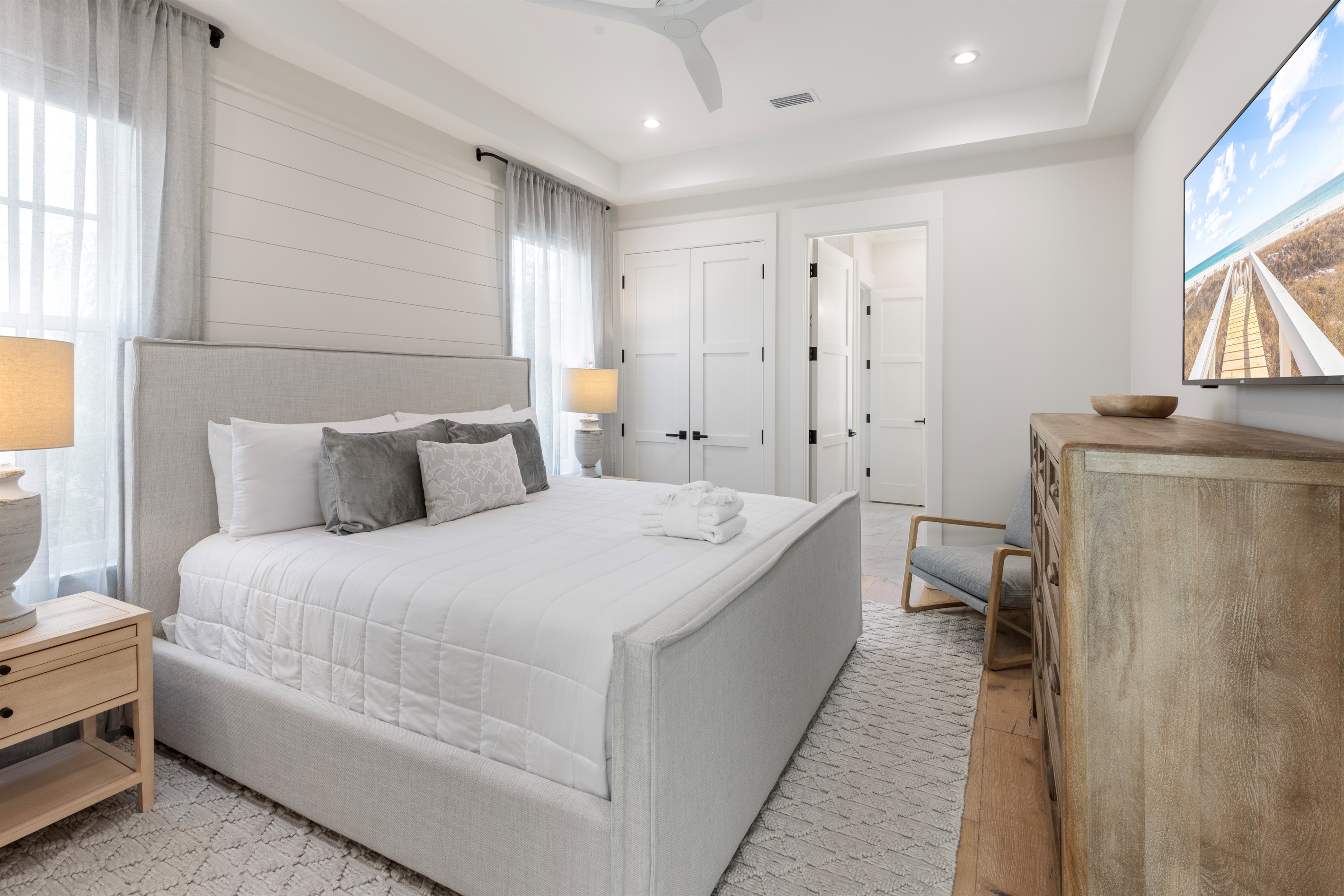 Bedroom #1 (1st Floor)
