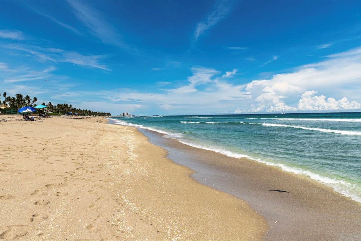 Public Beach - 100 Sunset Ave