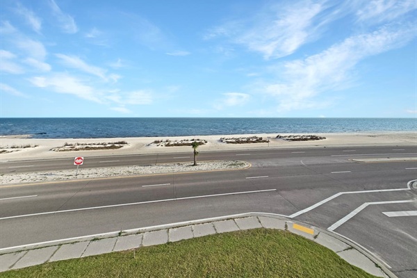 Unit 2 - 996 West Beach