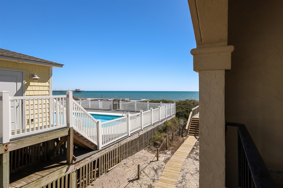 Greetings from Capri Sun!