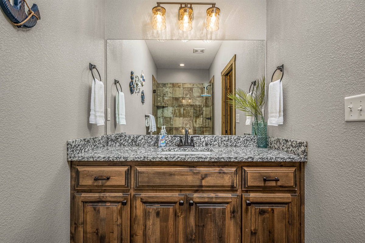 Bathroom connected to King #1