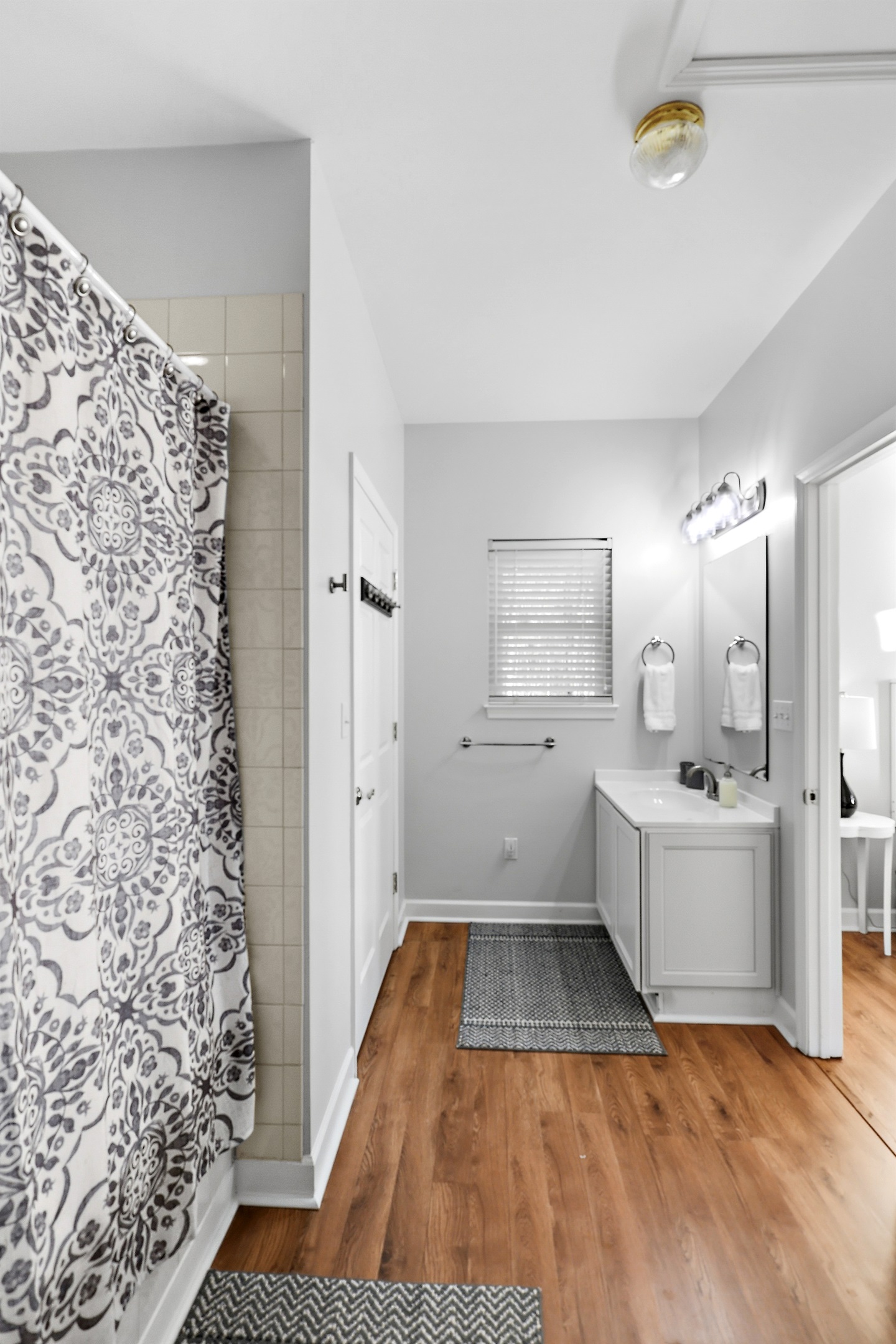 Master Bathroom Shared Main Floor 