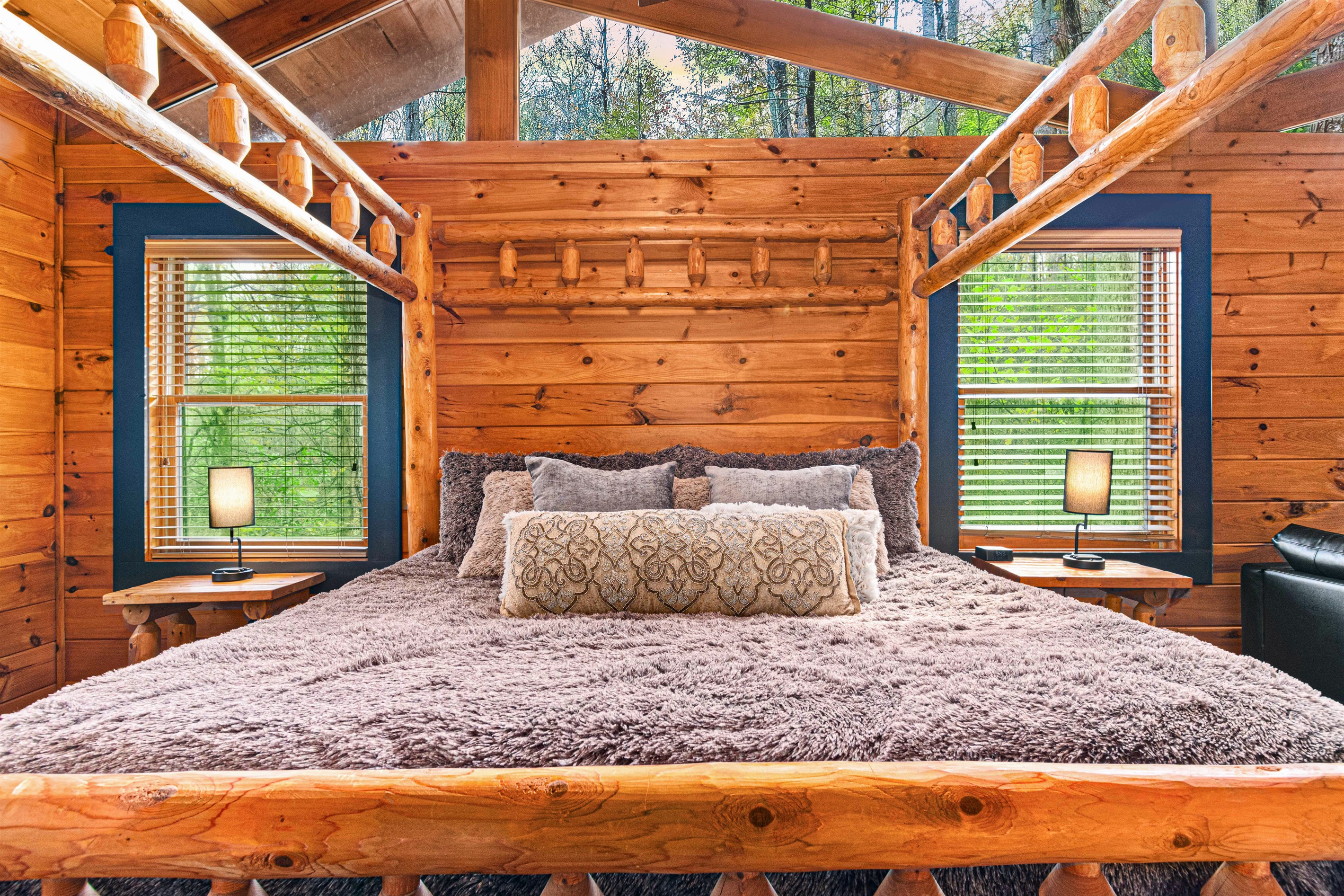 Fit for royalty. Crown yourself King (or Queen) of the Smokies. 👑🛏️
