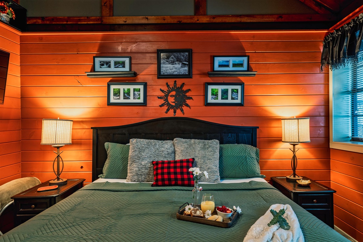 Master bedroom (king bed) with attached full bathroom on main floor. Sleeps 2