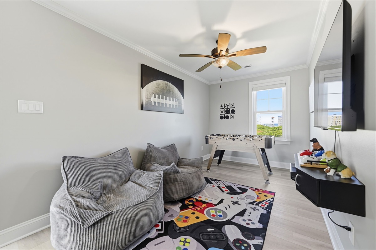 Movie nights, game days, and plenty of space to spread out upstairs