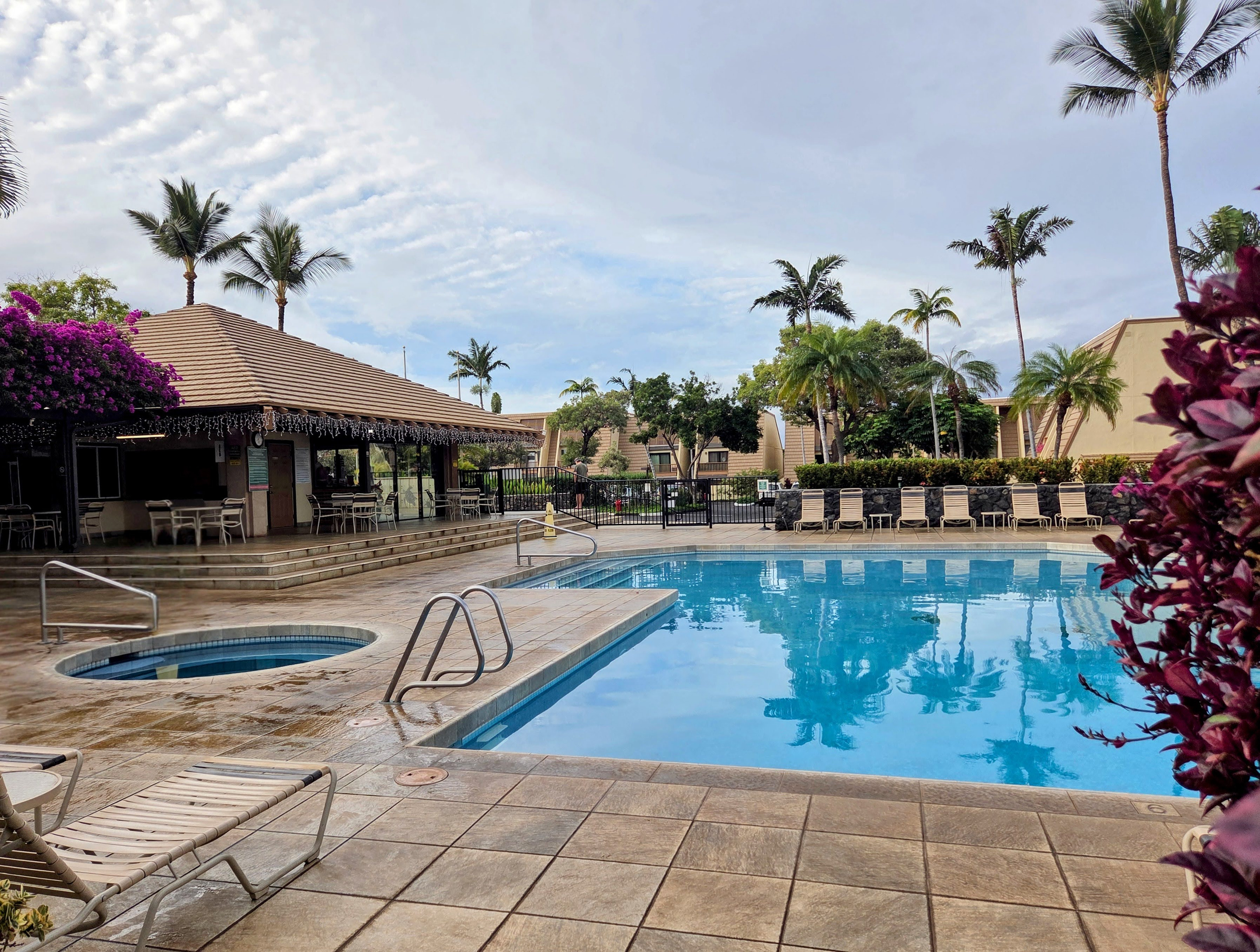 The lower pool with deep end and hot tub are just around the corner from Maui Kamaole I-103