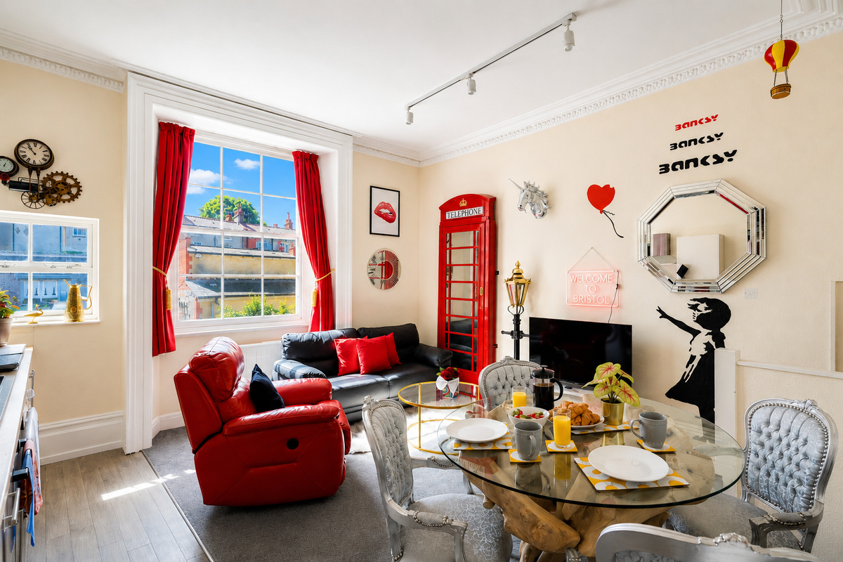 Living Room Main 1