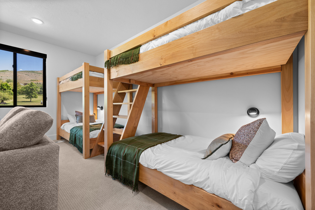 The bunks maximize space while maintaining comfort.