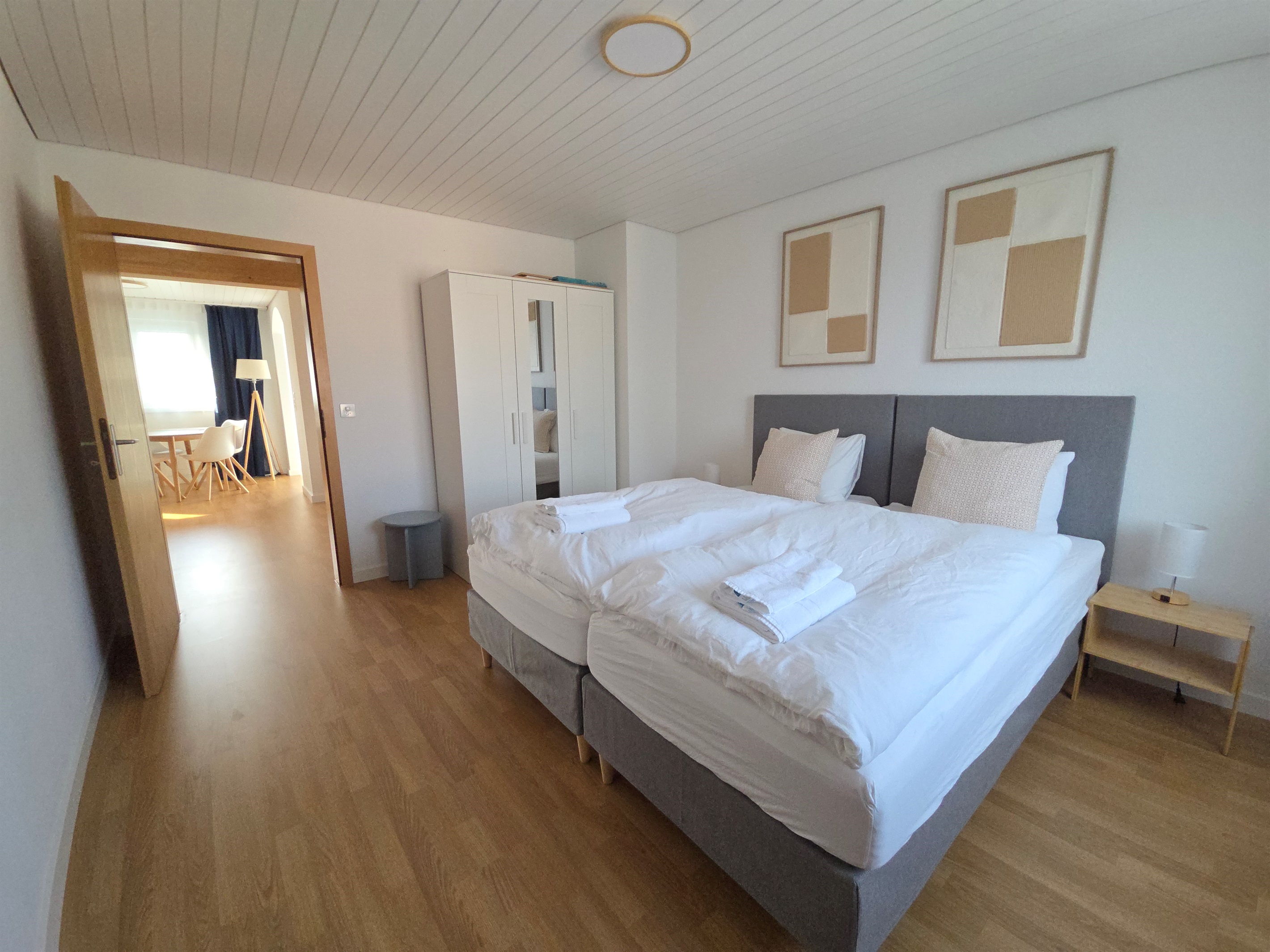 Bedroom 2 with 2 Twin beds (90x200 each)