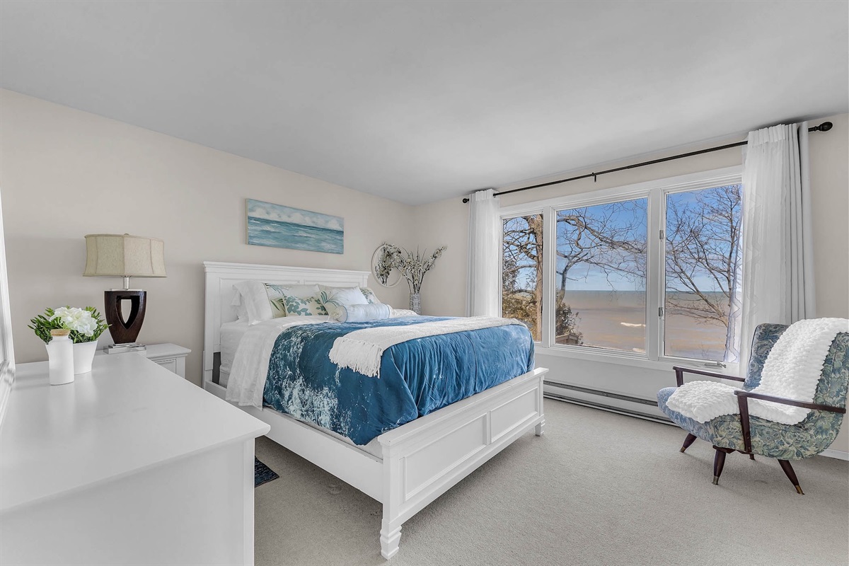 95855c9716da4d438ee6d611ca95a4ed Large