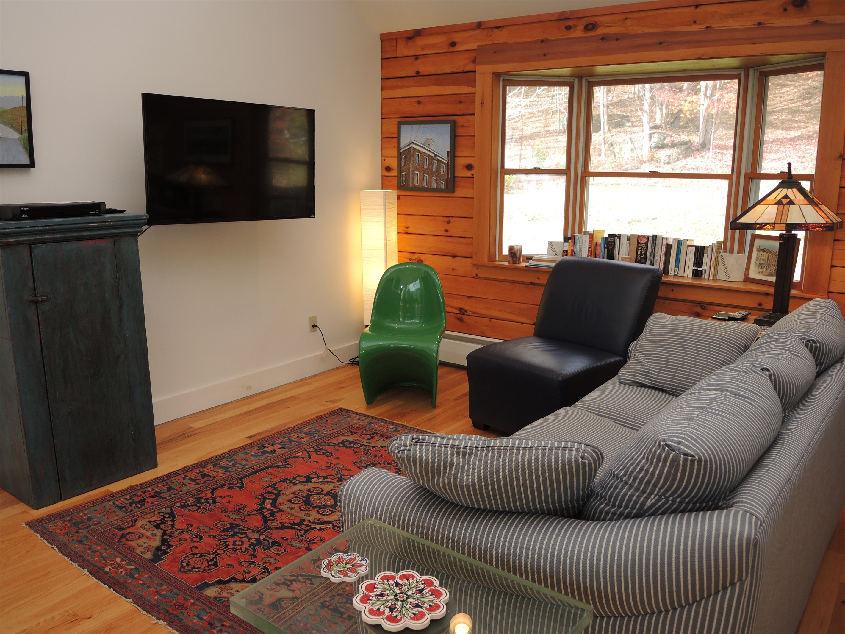 Sitting area in great room