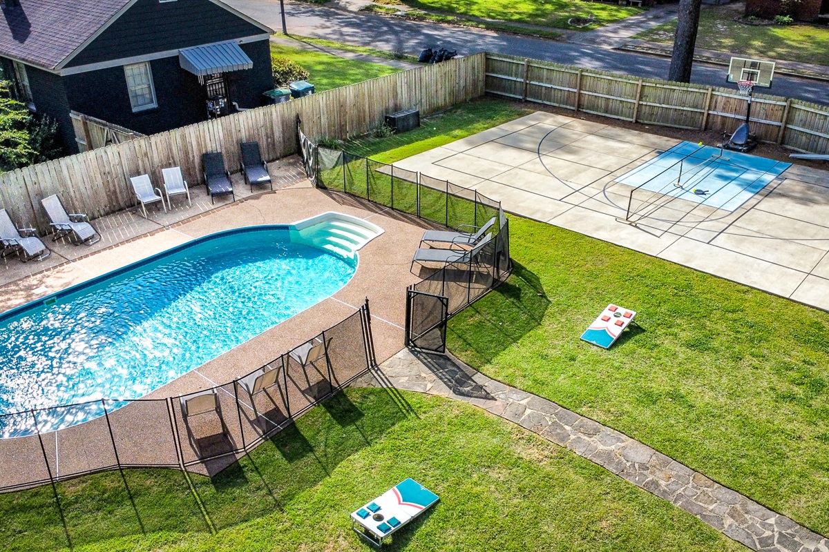 Basketball/Pickleball court and pool