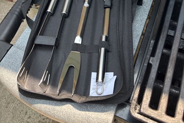 Basic grilling tools, thermometer included!